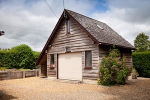 Garage with Potential - click for photo gallery